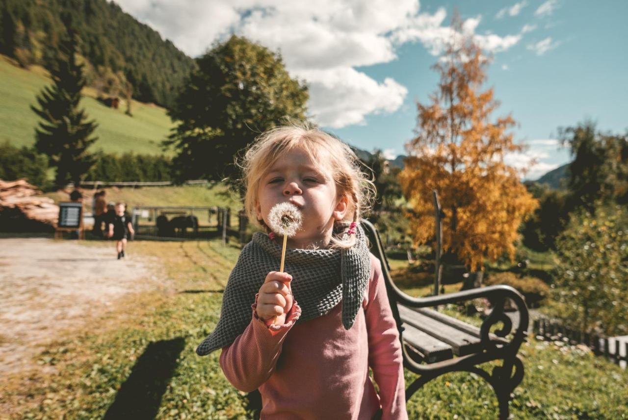 Familienhotel Replerhof Mit Kinderbetreuung Prägraten Exterior foto